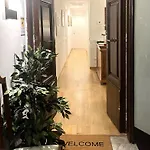 Interno 4* Rom